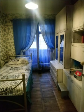 Cozy room nearly the United Exhibition Center on the metro station Levoberejnaya., Kiev